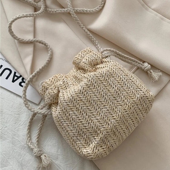 ⚠️Clearance Floral Cute Straw Bag / Drawstring Crossbody Bag - Picture 7 of 8